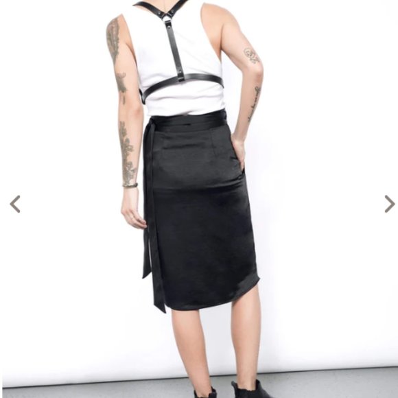 Wildfang The Empower Satin Wrap Skirt in Black Small - Picture 3 of 9